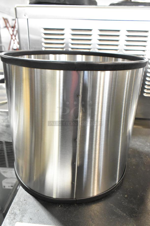 Brand new Carlisle CM101203 Coldmaster Ice Cream Cold Crock, 3-gallon, black, with lid and extra bin, minor scratches.