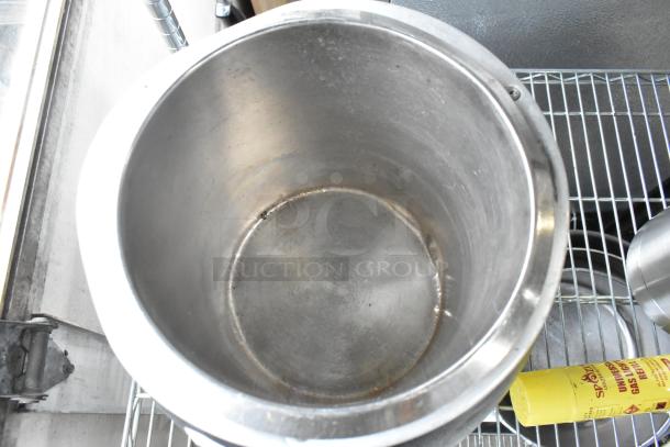 Thunder Group SEJ30000C metal countertop soup kettle warmer, stainless steel, good condition, 120V, 1 phase.