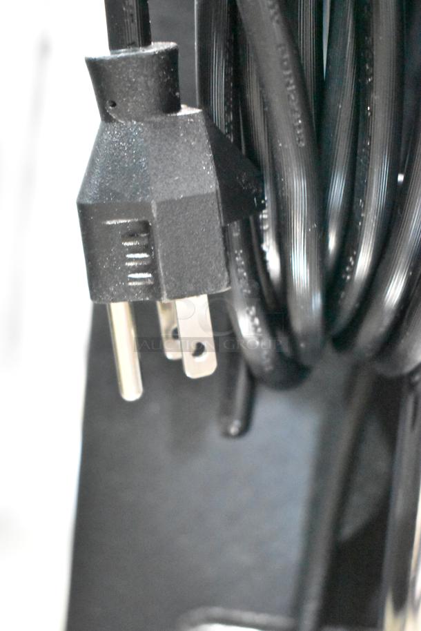 Alt text: Lavex P101 Vacuum Cleaner power cord and plug, 120 Volts, 1 Phase, showing sturdy construction and secure connection.