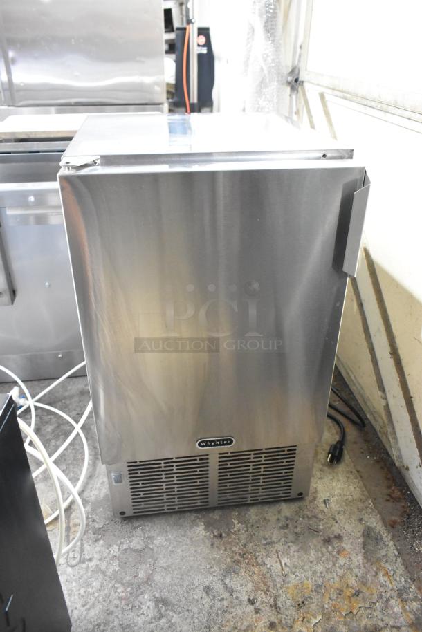 2019 Whynter MIM-14231SS stainless steel undercounter ice machine, self-contained, 115V, lightly used, clean finish.
