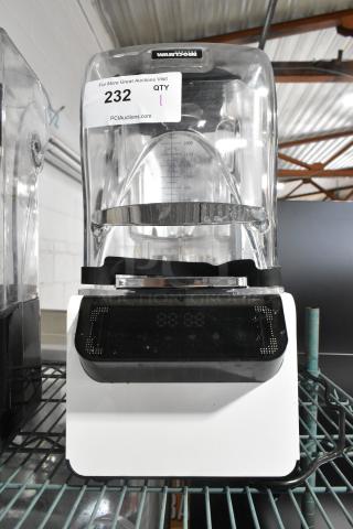 Wantjoin WX-9003 countertop blender with pitcher and enclosure cover. Features digital display. 110 Volts, 1 Phase.