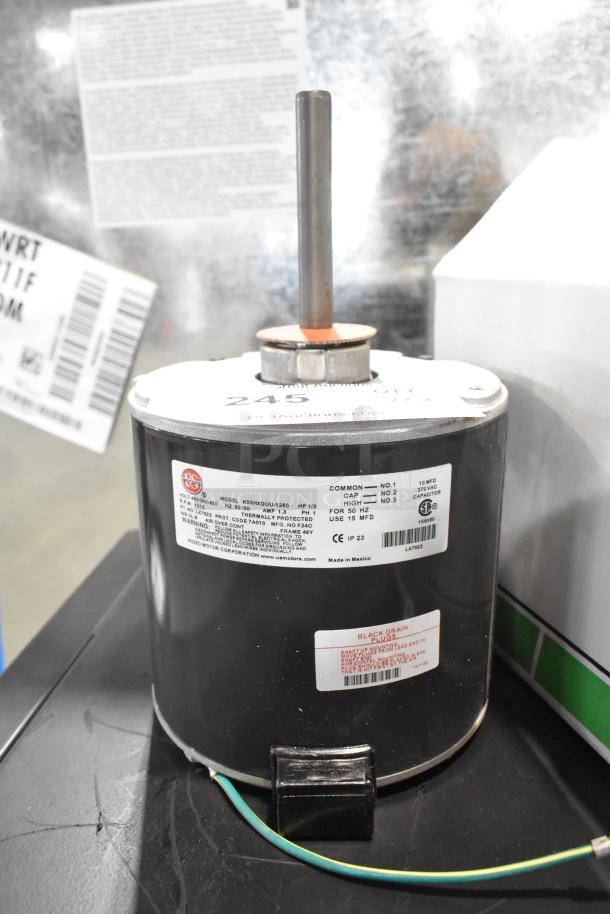 2 US Motors including LX7922 and K55HXDUU-1260, 460/380-420V, 1 Phase. Labels show specifications and manufacturing details.