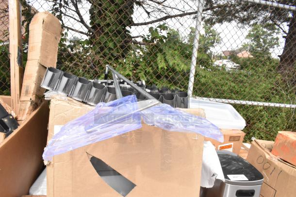 Boxes containing 8 new scratch and dent items including Steelton 18"x36" underbar ice bin, bottle holders, and organizers.