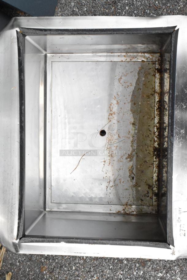 Brand new stainless steel ice bin drop-in with cold plate, featuring minor scratches and dents. Durable construction.