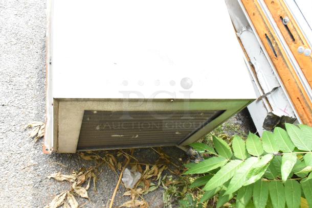 Harford Walk In Box compressor, model ADT090AKOLK, 115V, 1 phase. Exterior features some wear.