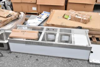 BRAND NEW Regency 600B31014213 stainless steel 3-bay back bar sink with dual drain board; scratch and dent condition.