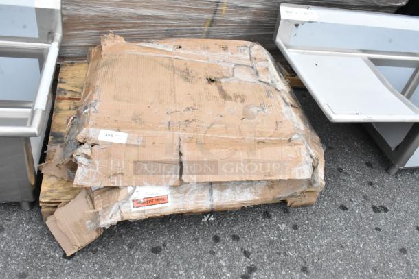 BRAND NEW SCRATCH AND DENT! Tor Rey EQM-400/800 digital bench scale, 800 lb capacity, legal for trade, damaged packaging.