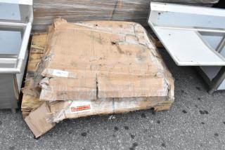 BRAND NEW SCRATCH AND DENT! Tor Rey EQM-400/800 digital bench scale, 800 lb capacity, legal for trade, damaged packaging.