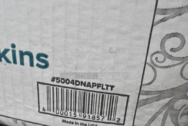 Box with barcode and text "#5004DNAPFLTT," indicating contents include 25 new scratch and dent items.