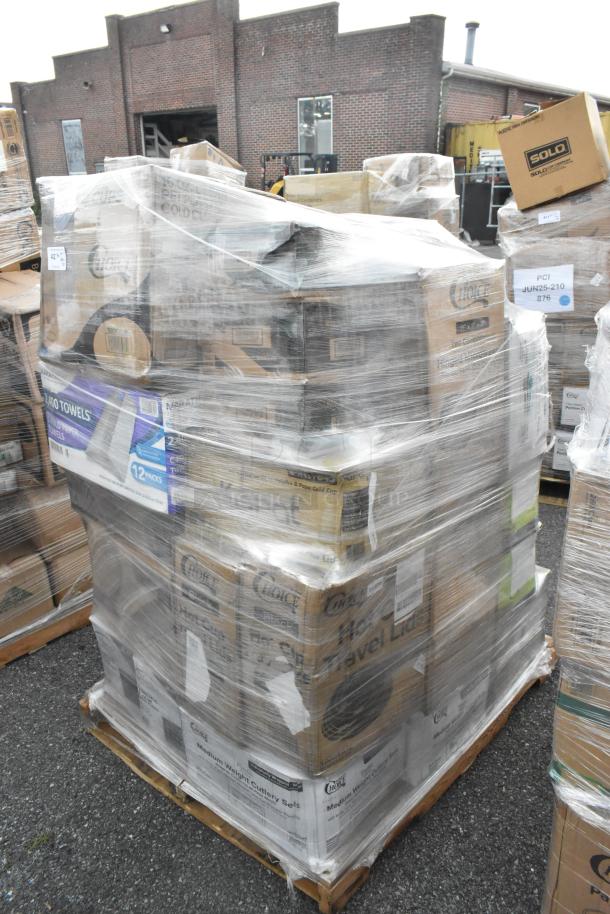 Pallet of 30 brand new items including containers, steam pans, lids, plates, and cups, wrapped in plastic with visible labels.