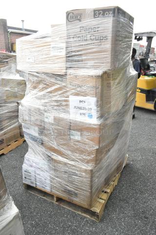 Pallet of 32 brand new scratch and dent items, including foam cups, containers, cake pans, and sandwich wrap sheets.