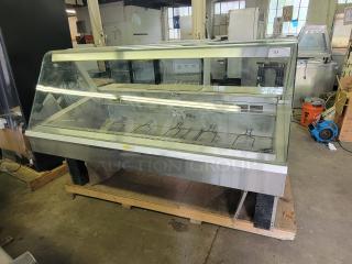 Federal SGRHD hot food display case, glass front, metal finish, suitable for delis and bakeries. Used, clean condition.