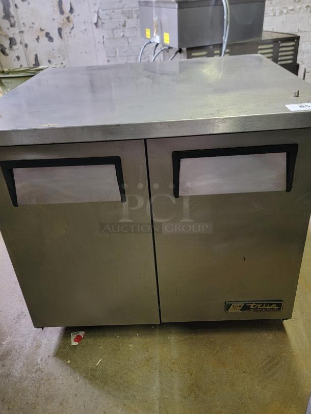 True TUC-36-34 commercial refrigerator, stainless steel, undercounter model, good condition, ideal for small kitchens.