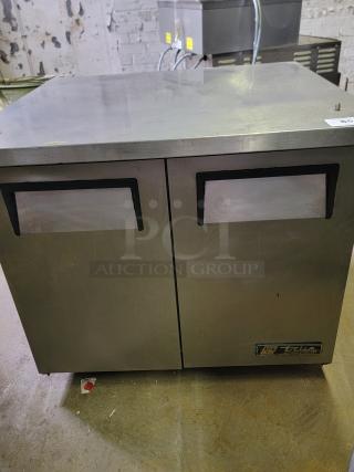 True TUC-36-34 commercial refrigerator, stainless steel, undercounter model, good condition, ideal for small kitchens.