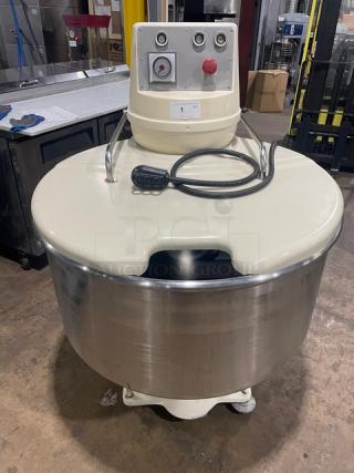 Excelsior XL125B commercial electric spiral bagel mixer with stainless steel bowl, spiral hook attachment, 208V 3-phase.