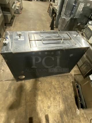 Bakers Pride Commercial Stainless Steel Natural Gas Powered Single-Stack Pizza Deck Oven! With Thermostatic Control! - Item #1202285