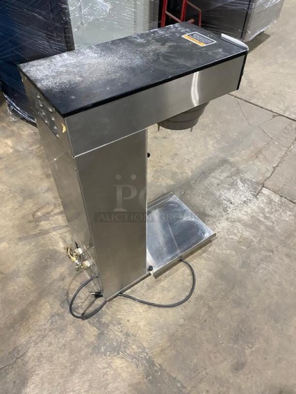 Bunn ITB Commercial Iced Tea Brewer, Stainless Steel, Electric, Countertop Model, Funnel Included, SN: ITB0003260, 120V.