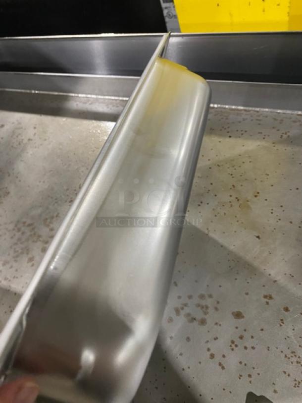 NEW Vollrath Super Pan II 1/2-size 2.5" deep stainless steel pan, Model 30220, commercial-grade, pristine condition.
