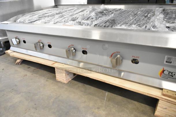 BRAND NEW 2025 CPG CR-CPG-48-NL stainless steel 48" gas charbroiler. 160,000 BTU, scratch and dent, with control knobs.