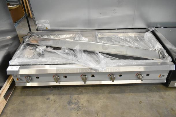BRAND NEW 2024 CPG 60" stainless steel gas griddle, model 351GMCPG60NL, 150,000 BTU, manual controls, slight scratching.