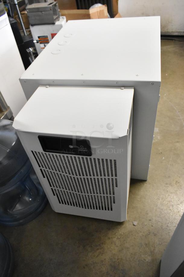 Brand new Hoffmann Spectracool AC, model N170116G010, 115V, 1025 BTU, indoor use, 1 phase, visible logo.