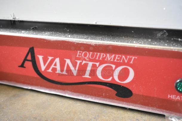 Avantco 177CO28M stainless steel countertop convection oven, 2.3 cu. ft., scratched with broken glass, 208/240V, 1 phase.