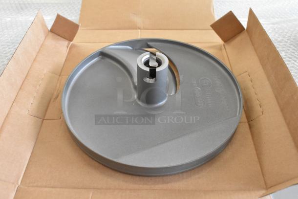 4 brand new Robot Coupe food processor blades, including 28059W grater, 28053W julienne, 28112W dicer, 28065W slicer.