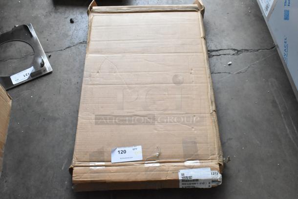 Cardboard box with label: Thunder Group 10335187 Fryer Filter Paper. Condition: Scratch and dent. Auction lot 120.