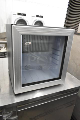 Indel B Iceberg 20 PV metal mini cooler merchandiser, 115 volts, 1 phase, silver finish, glass front, pristine condition.