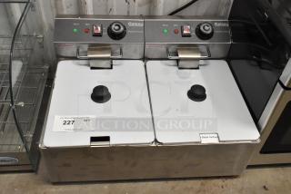 BRAND NEW SCRATCH AND DENT! Galaxy 177EF20E 20 lb. Dual Tank Electric Countertop Fryer w/ 2 Fry Baskets and 2 Lids. 110 Volts, 1 Phase. - Item #1204563