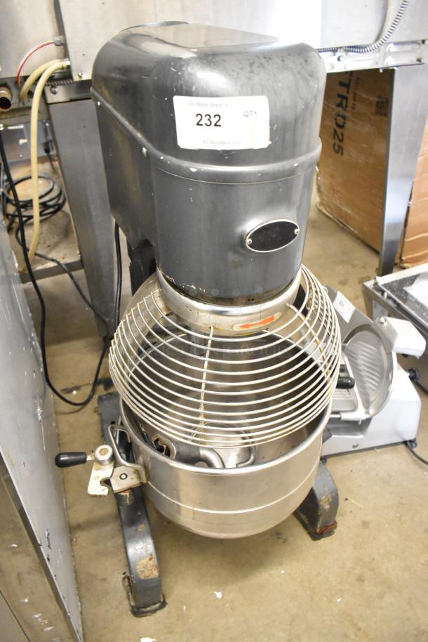Avantco MX30 commercial 30-quart dough mixer with metal bowl, bowl guard, dough hook, and 120V operation.