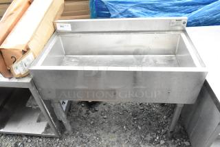 Krowne 1880-36 Stainless Steel Ice Bin. - Item #1204598