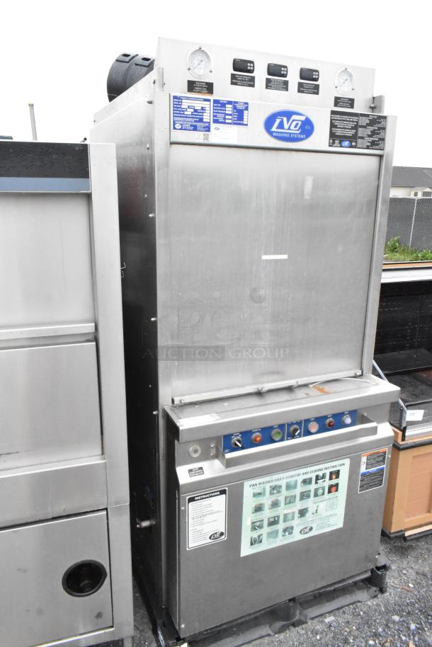 LVO FL14G stainless steel commercial pot and pan washer, 460V, 3 phase; control panel, labels with operation instructions.