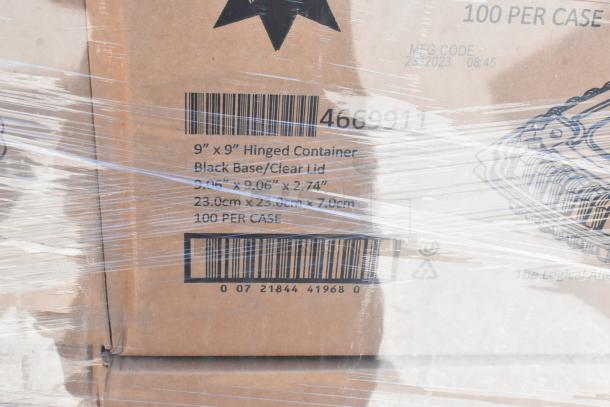 24 new boxes of Culinary Basics 466991 9"x9" hinged containers, black base, clear lid, 100 per case, scratch and dent condition.