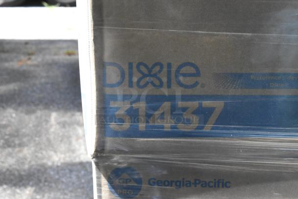 Box labeled "Dixie 31437" containing 1/8-fold 2-ply dinner napkins. Georgia-Pacific branding visible. New condition.