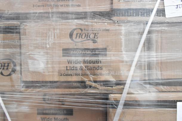 114 sealed boxes of Choice wide mouth lids and bands. Scratch and dent condition. 48 per pack, 3 cases per box, Made in China.
