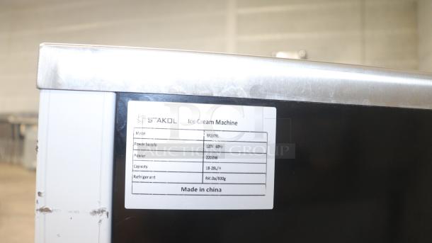STAKOL EP23791 Commercial Ice Cream Machine, stainless steel, 2200W, 20-28L/H, LCD display, label shows specifications.