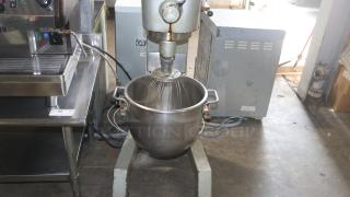 Hobart D300 30 Qt Dough Bakery Pizza Mixer - Item #1202305