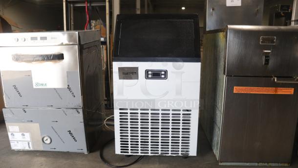 KUPPET Commercial Ice Maker HZB-45/1020100400, white and black, digital controls, excellent condition.