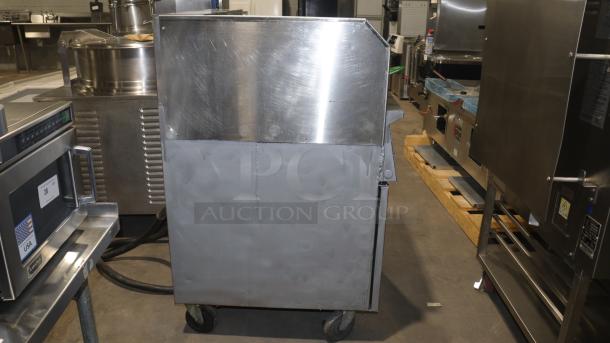 Frymaster double electric deep-fry model 22EF SP, 208/240V. Stainless steel exterior, caster wheels. Used condition.