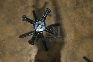 FLAT Tech KX30 30" x 30" black table base, model CT2006, self-stabilizing with sturdy metal construction, in good condition.