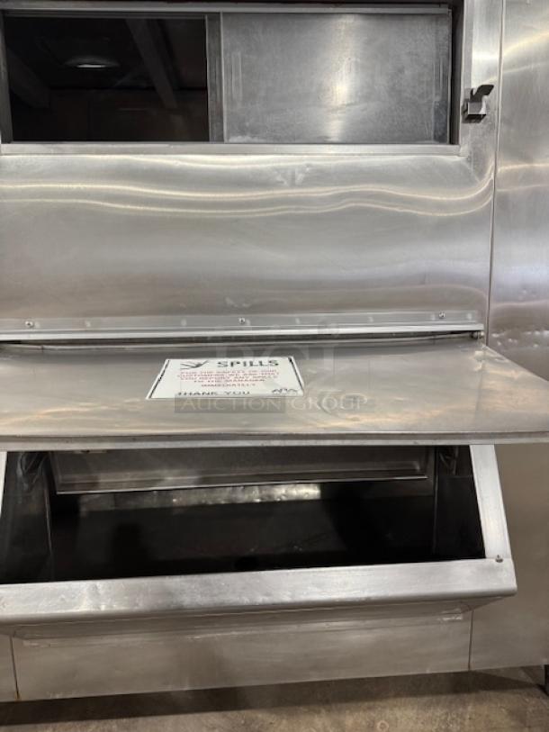 KOLD DRAFT GT351AHK ice storage bin, stainless steel, 1000 lbs capacity, upright design. Features spill control sign.