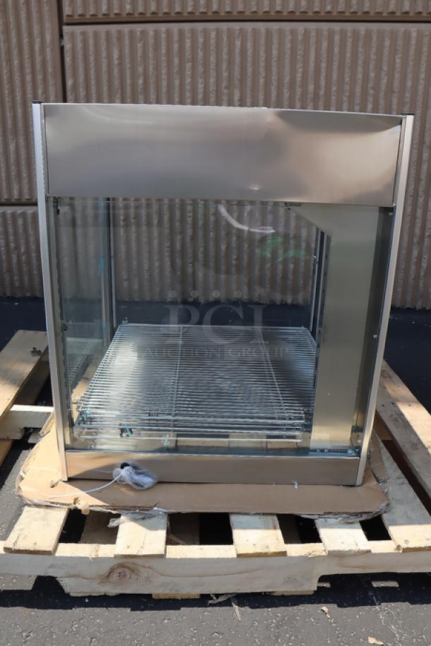 ServIt PDW18D2S 18" countertop display warmer, 4 shelves, 120V, missing one glass panel, minor denting, intact doors.