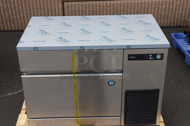 Hoshizaki IM-200BAC ice machine, air-cooled, 188 lb capacity, stainless steel, in excellent condition, model label visible.