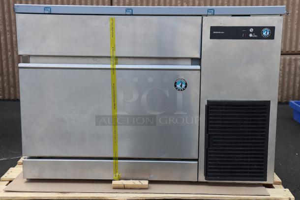Hoshizaki IM-200BAC ice machine, stainless steel, measures 39.5", air-cooled, 188 lb. capacity, model label visible.