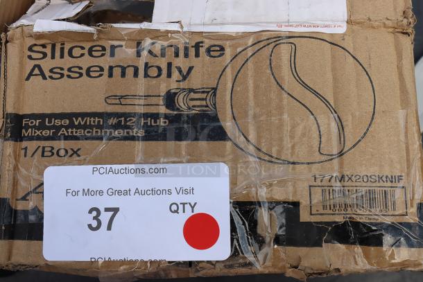 Brand new Avantco 177MX20SKNIF slicer knife assembly box, for #12 Hub. Out of original packaging, visible labels and markings.