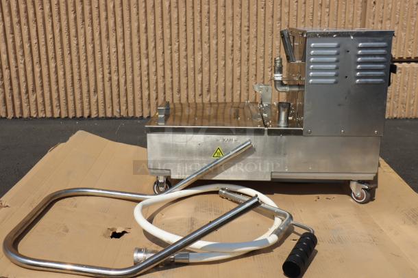 Fryclone 55 lb. Portable Fryer Oil Filter Machine, Model 259OFM55, features 2-way pump, stainless steel, on wheels, 120V.