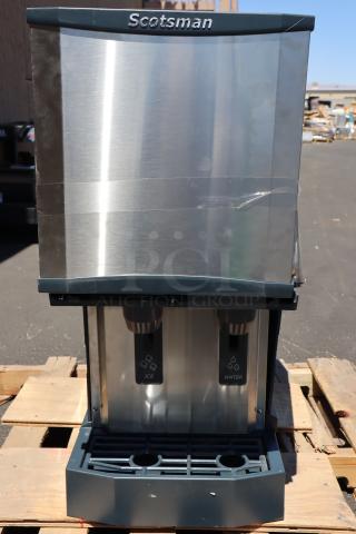 BRAND NEW SCRATCH-N-DENT! Scotsman HID312A-1 Meridian® Countertop Air Cooled Ice Machine and Water Dispenser - 12 lb. Bin Storage, 115 Volts, 7 Amps, 1 Phase. S/N: 24021320014626 - Item #1203271