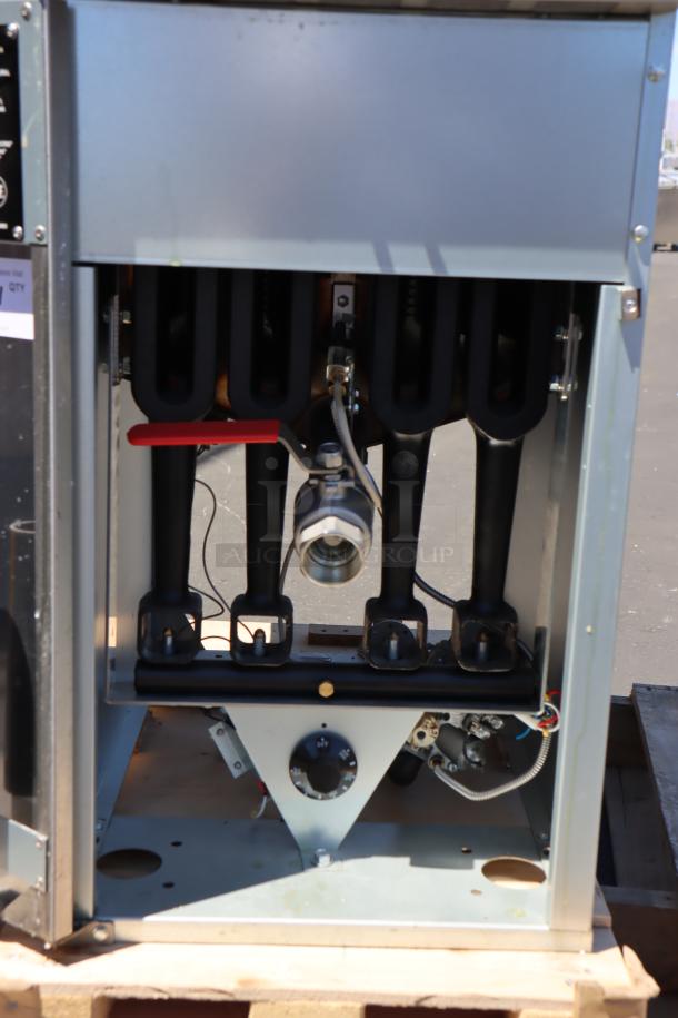 Wolf by Vulcan WF400-1 natural gas floor fryer, 45-50 lb, 120,000 BTU, model 950WF400N, serial DV 1198655, internal view.