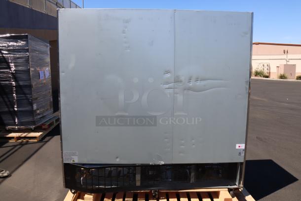 Avantco SS-3F-HC freezer, stainless steel, front vent missing, rear vent bent, scratching, denting, missing power cord.